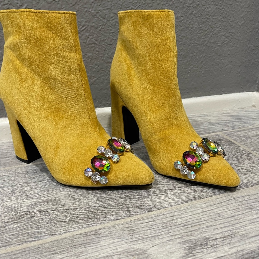 Yellow rhinestone ankle boots / booties
